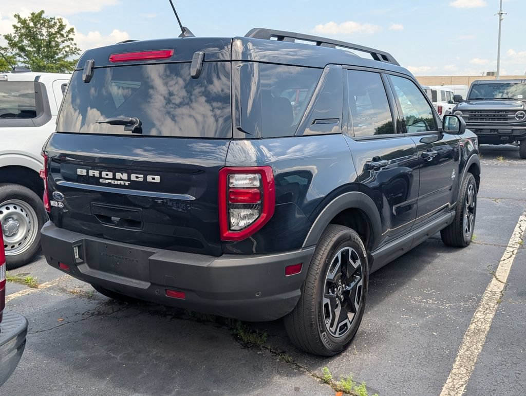 Used 2023 Ford Bronco Sport Outer Banks AWD/4WD image 3