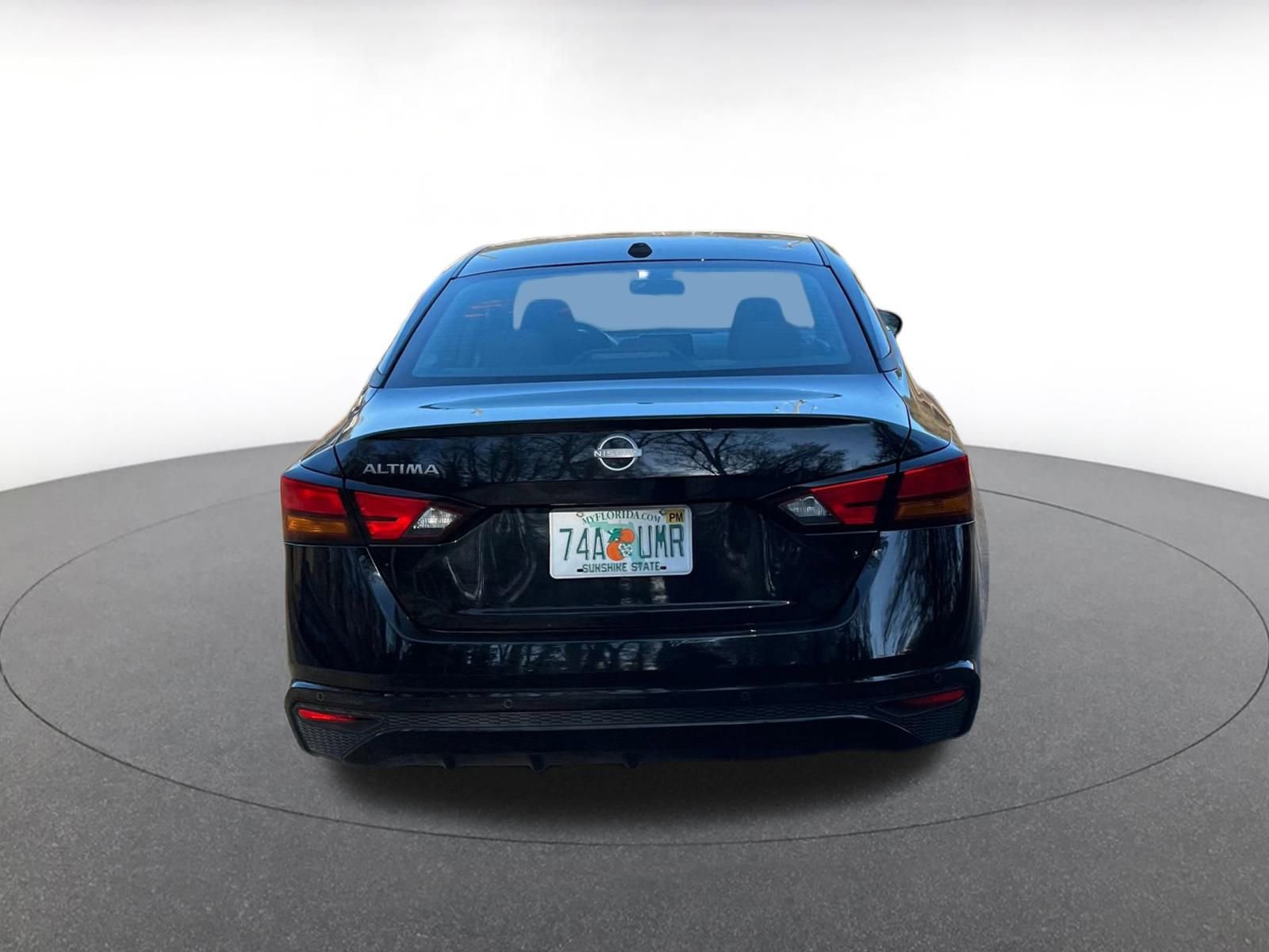 Used 2025 Nissan Altima 2.5 SV image 10