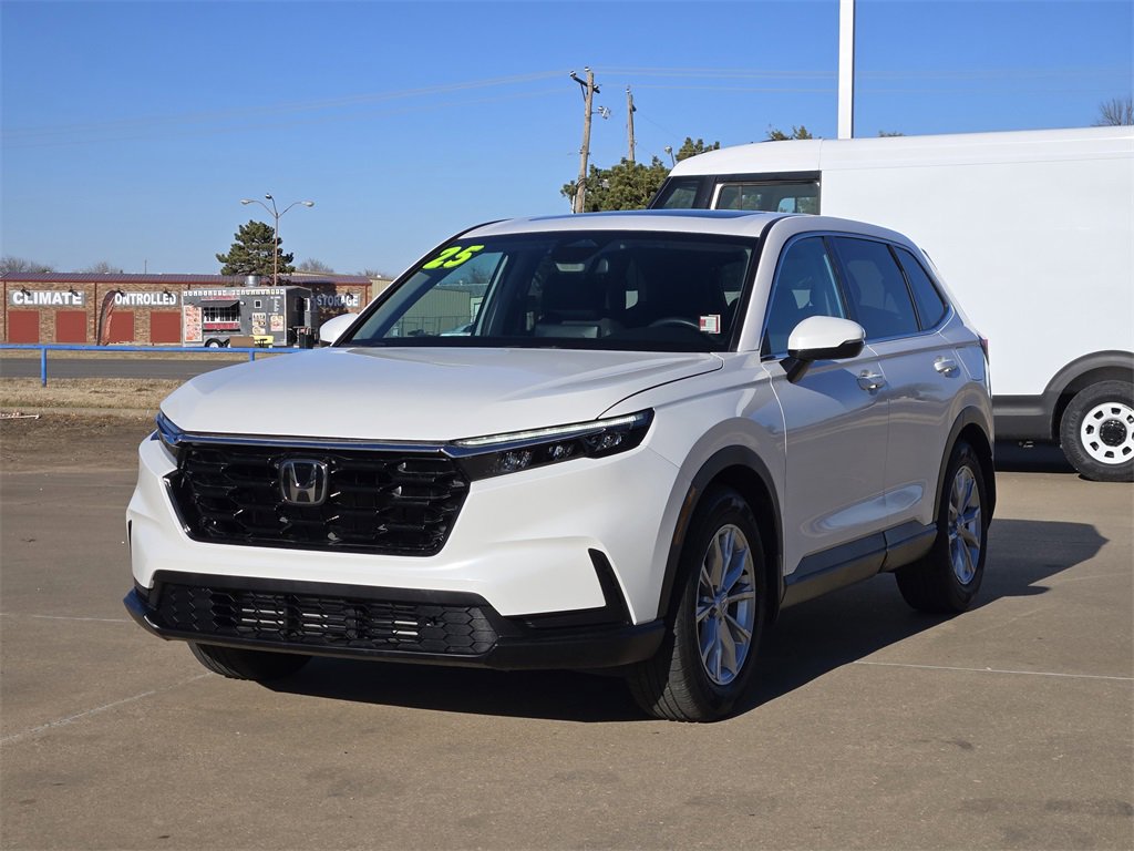 Used 2025 Honda CR-V EX image 3