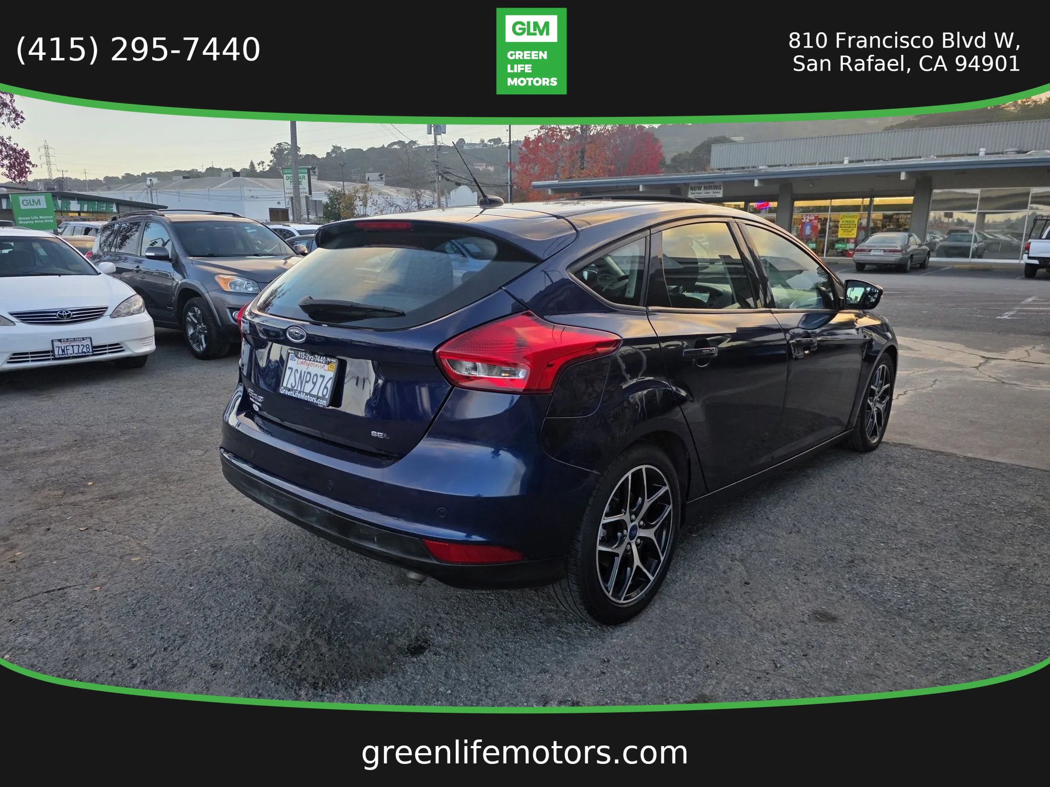 Used 2017 Ford Focus SEL w/ Cold Weather Package image 4