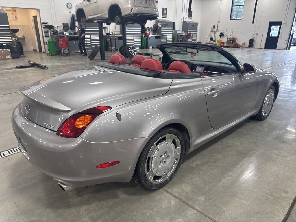 Used 2002 Lexus SC 430 Convertible image 30