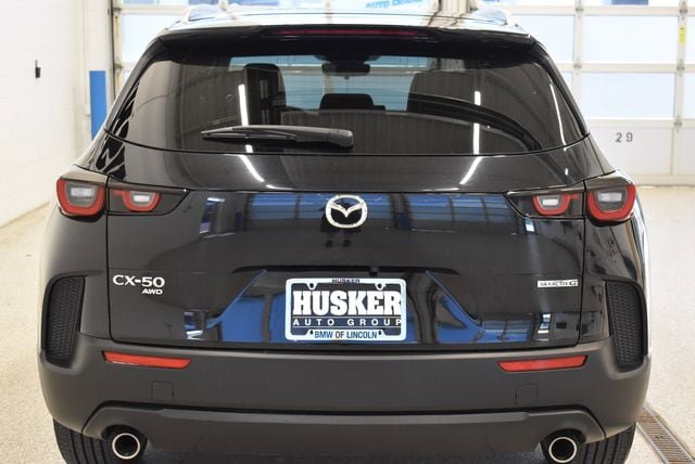 Used 2025 MAZDA CX-50 AWD 2.5 S w/ Preferred Package image 11