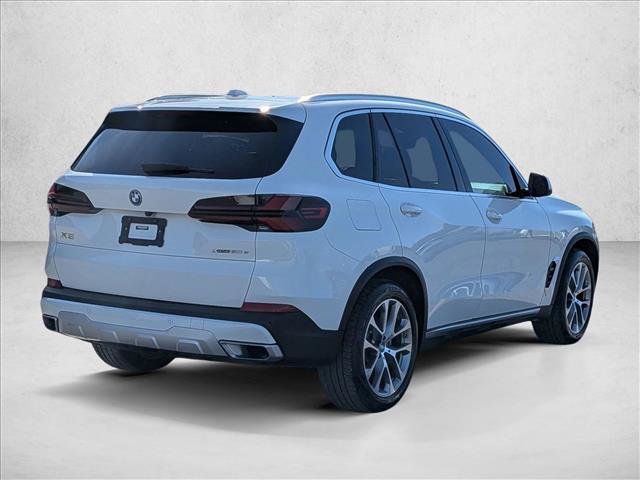 Used 2024 BMW X5 xDrive50e w/ Executive Package image 5