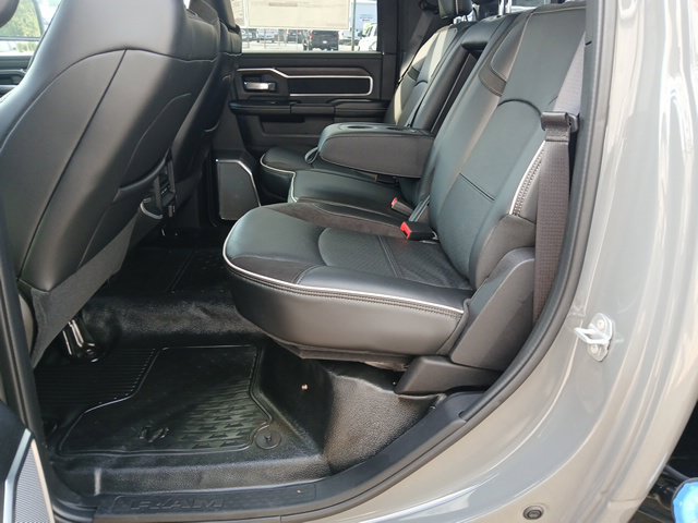 New 2026 RAM 4500 4x4 Crew Cab DRW w/ Laramie Trim Package image 21
