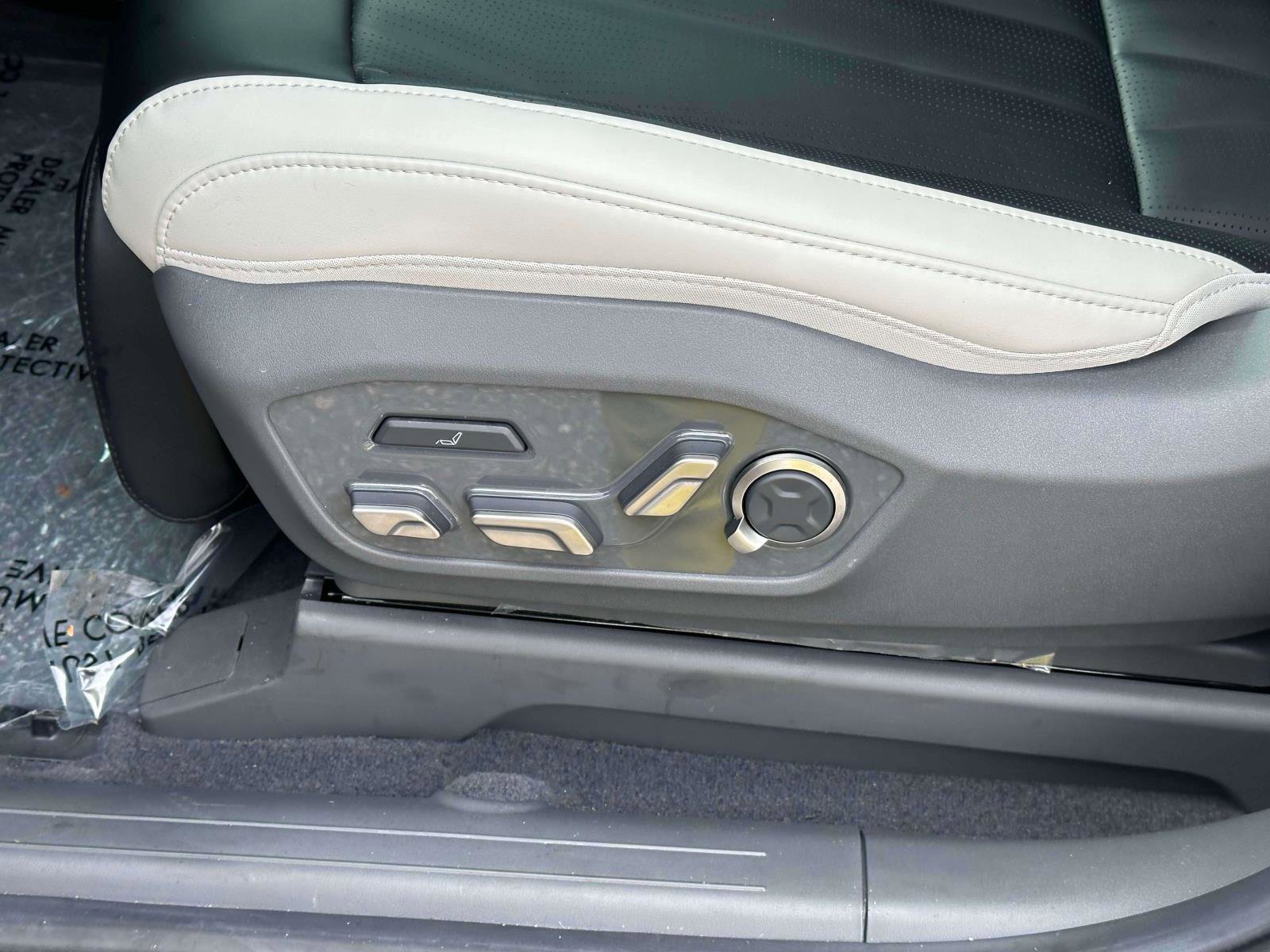 Used 2026 Kia EV9 GT-Line image 19