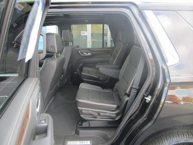 Used 2021 Chevrolet Tahoe Premier w/ Premium Package image 22