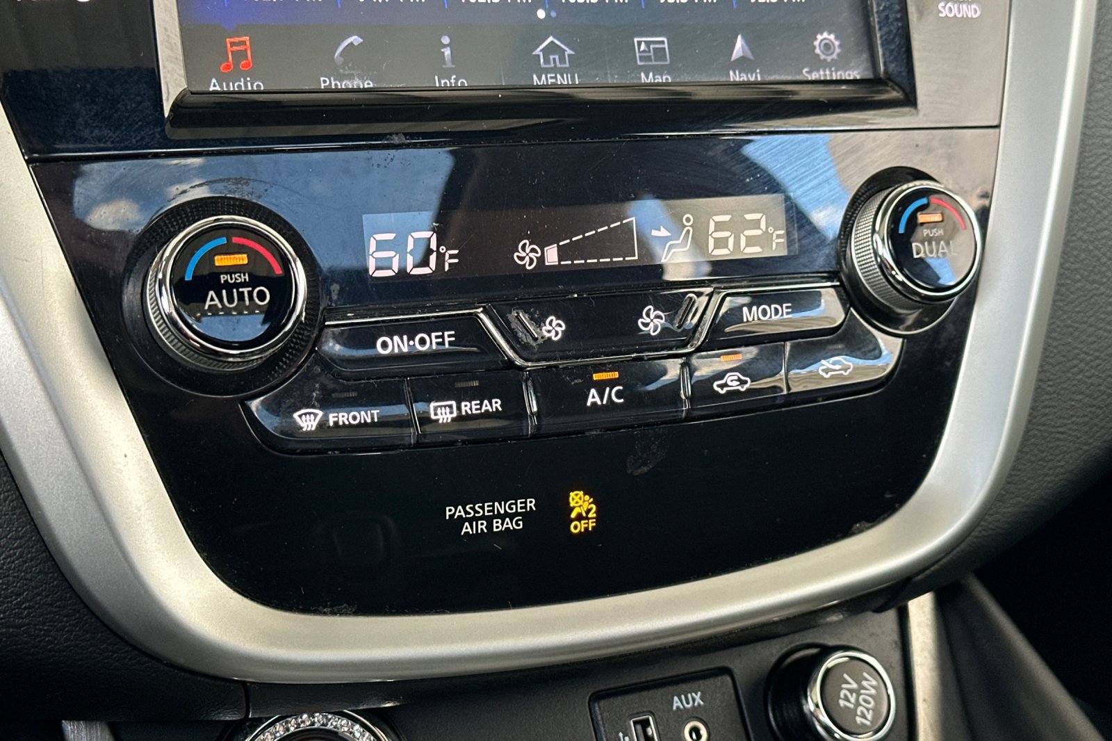 Used 2018 Nissan Murano SV w/ Premium Package FWD image 28