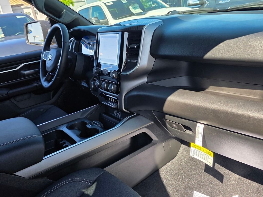 New 2026 RAM 1500 Big Horn w/ Sport Appearance Package AWD/4WD image 13