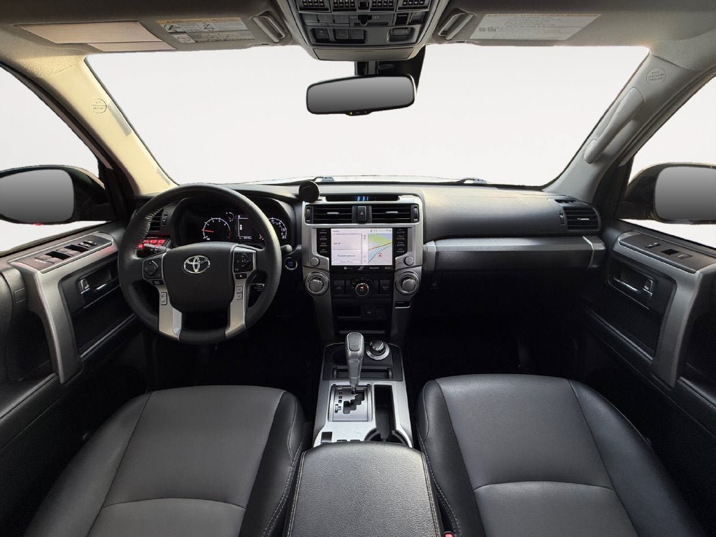 Used 2020 Toyota 4Runner SR5 Premium w/ Moonroof Package AWD/4WD image 11