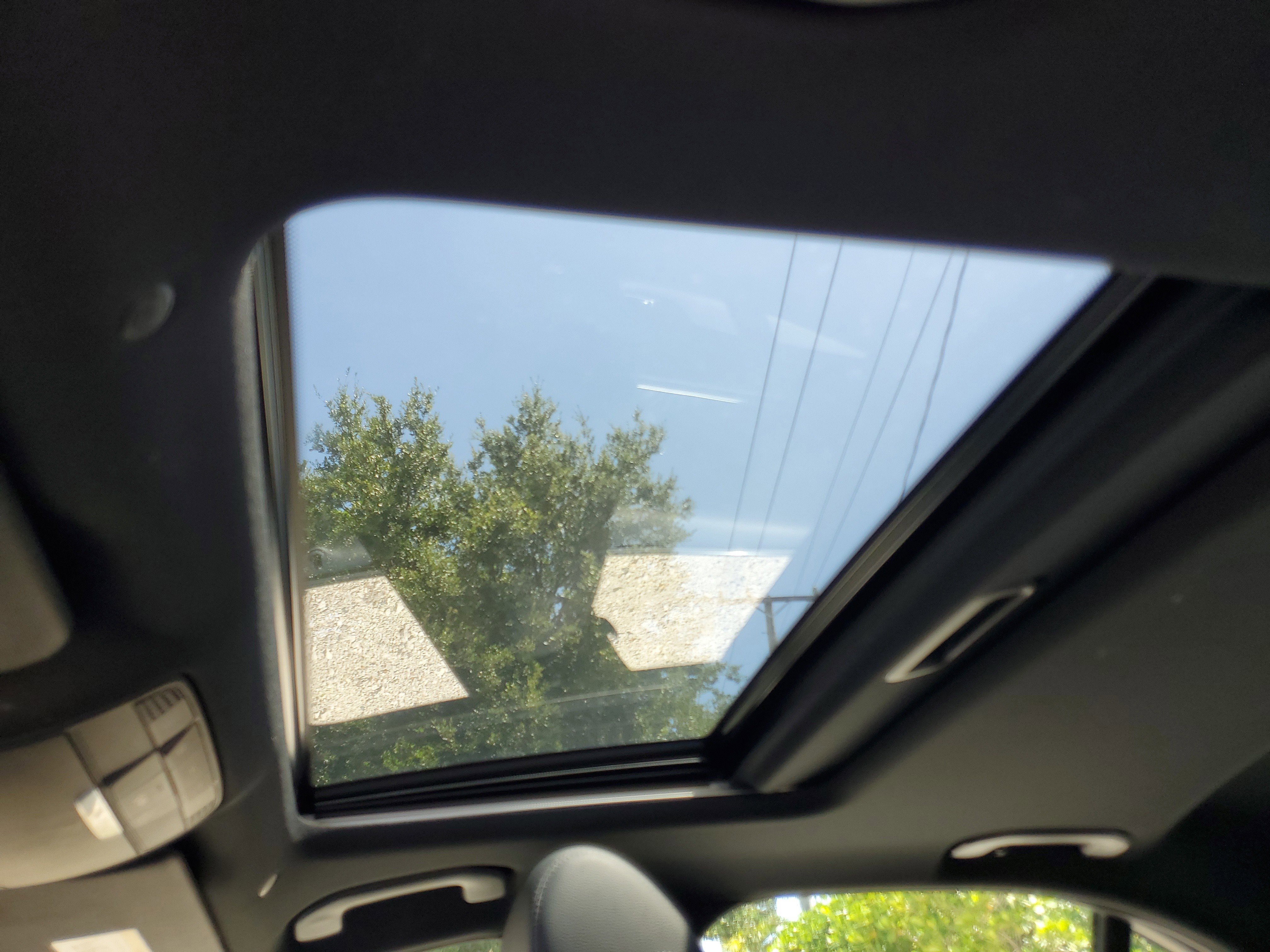 Used 2021 Mercedes-Benz E 350 Sedan w/ Premium Package image 19