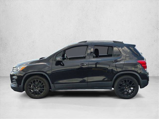 Used 2021 Chevrolet Trax LT w/ Midnight Edition FWD image 8