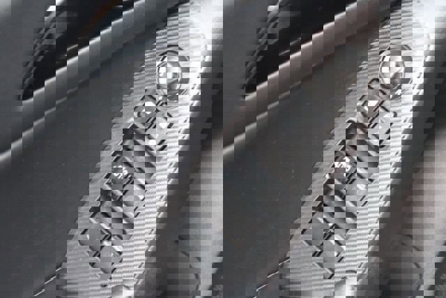 Used 2014 MAZDA MAZDA3 s Touring image 9