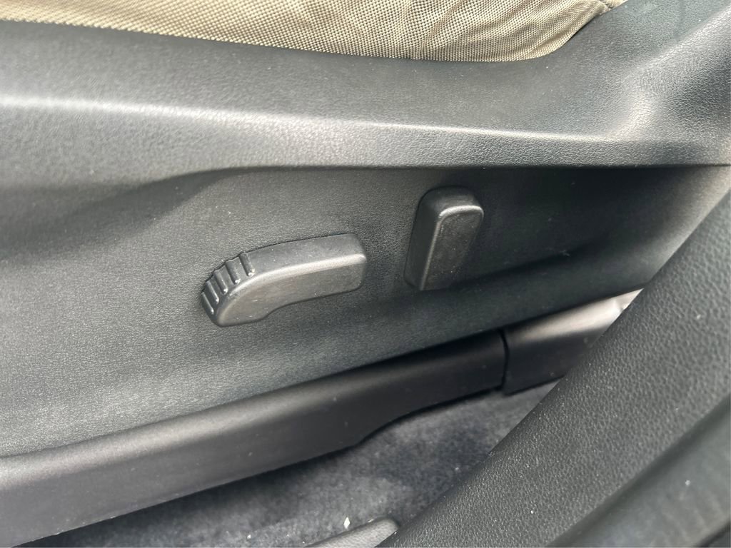 Used 2022 Subaru Ascent Premium w/ Convenience Package image 34