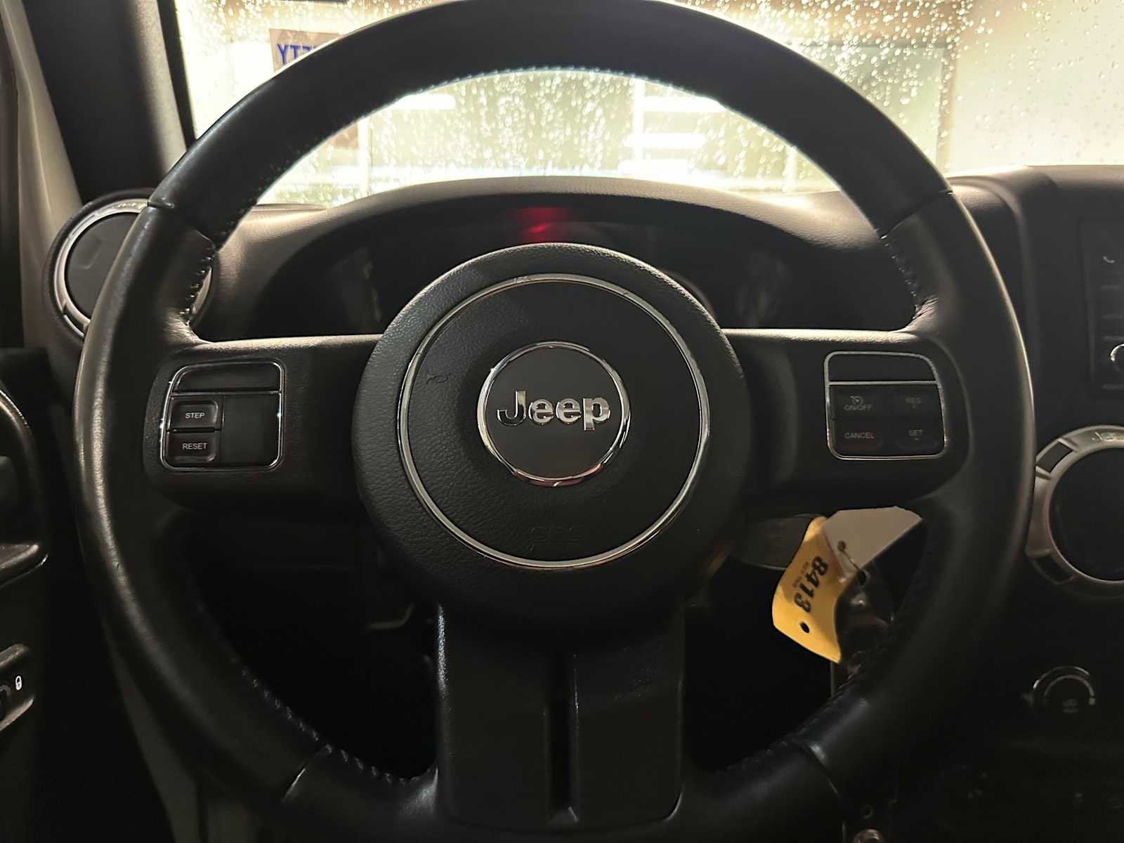 Used 2017 Jeep Wrangler Unlimited Sahara image 11