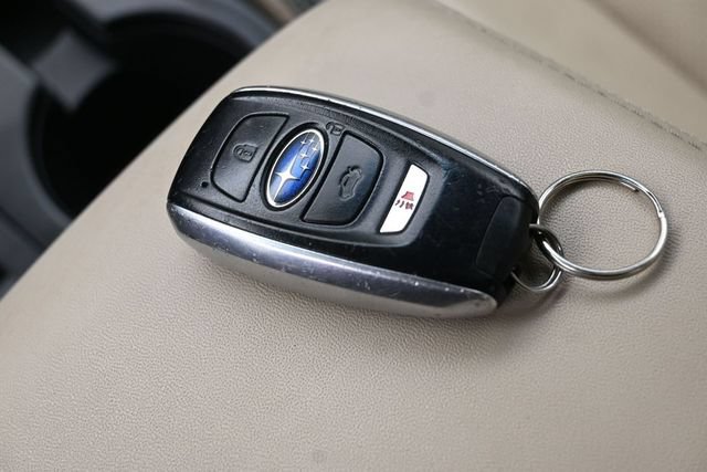 Used 2016 Subaru Legacy 3.6R Limited AWD/4WD image 20