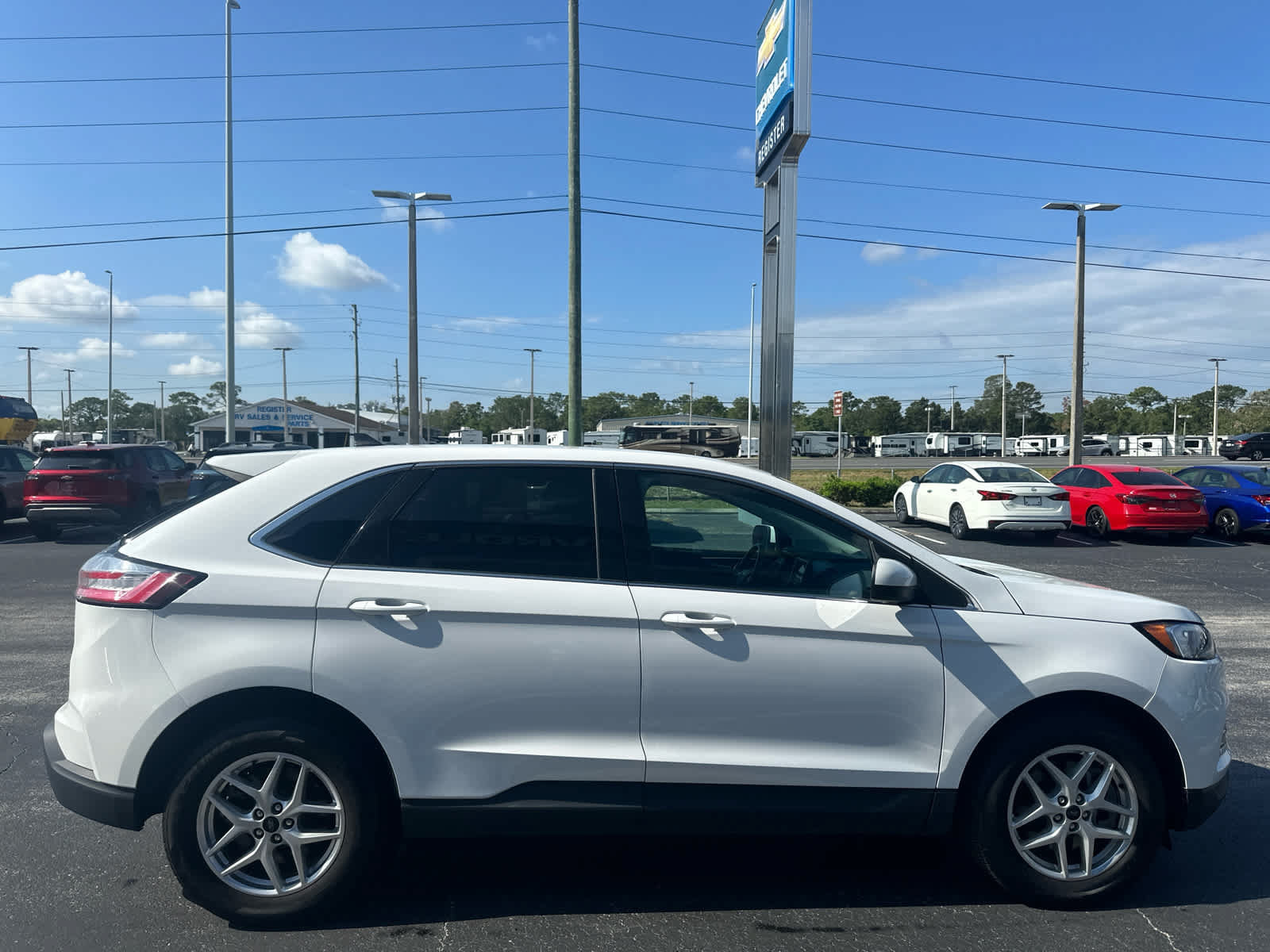 Used 2024 Ford Edge SEL AWD/4WD image 6
