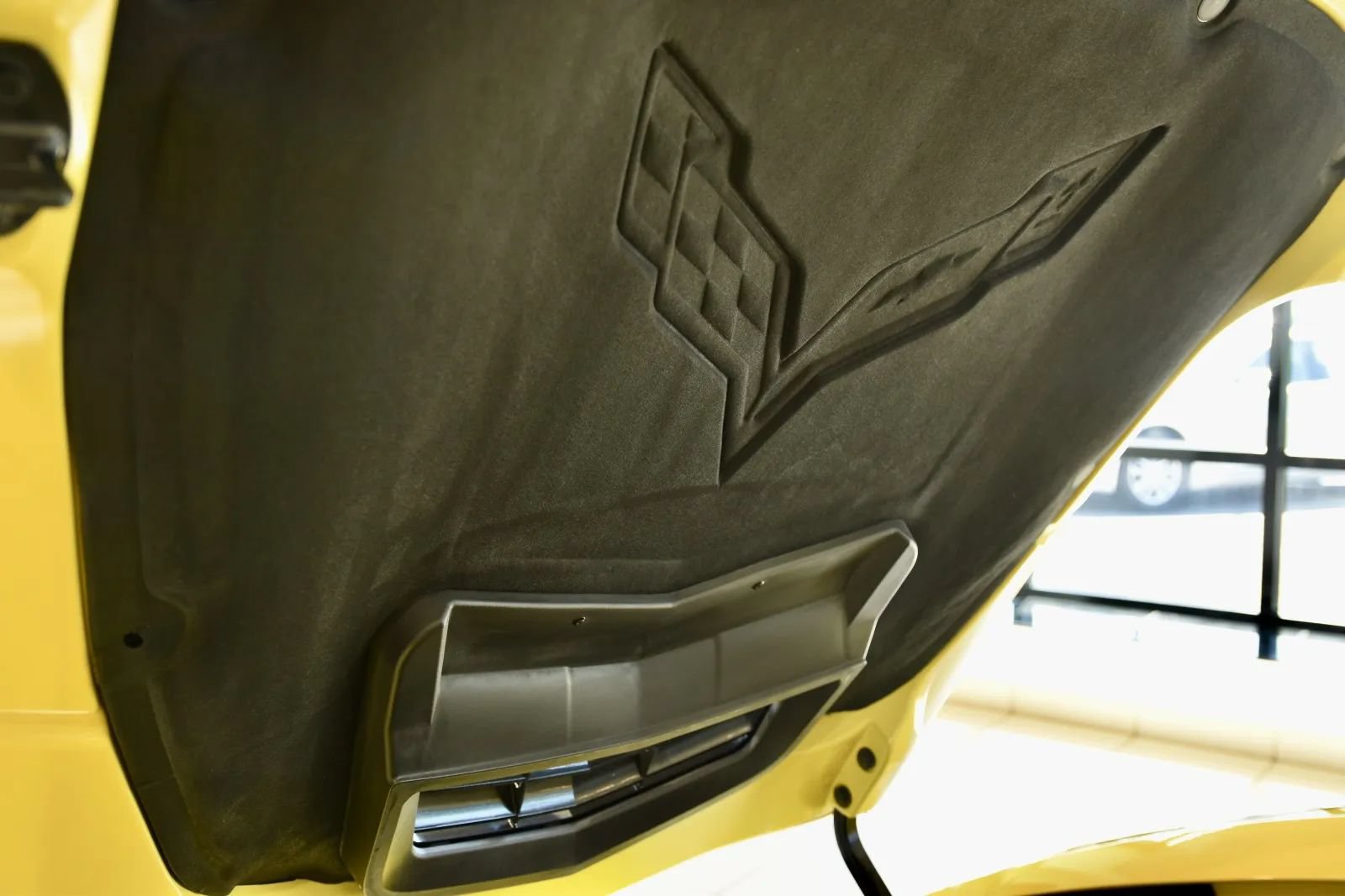Used 2014 Chevrolet Corvette Stingray Coupe w/ 2LT Preferred Equipment Group RWD image 31