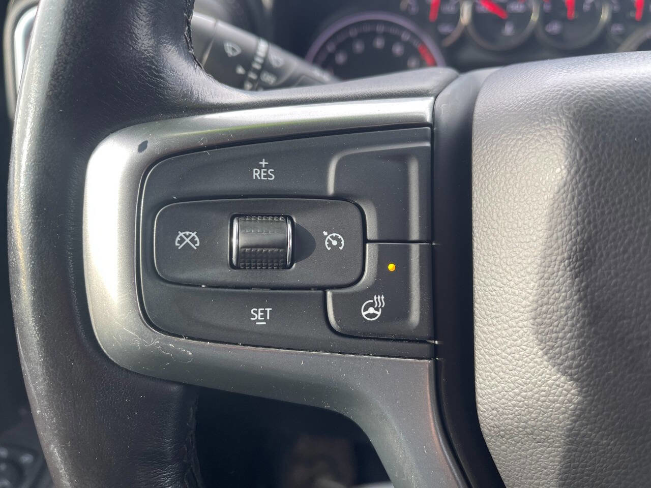 Used 2020 Chevrolet Silverado 1500 LT w/ All-Star Edition image 17