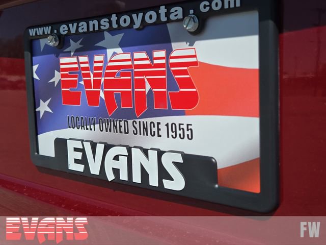 Used 2020 Toyota Highlander XLE image 33