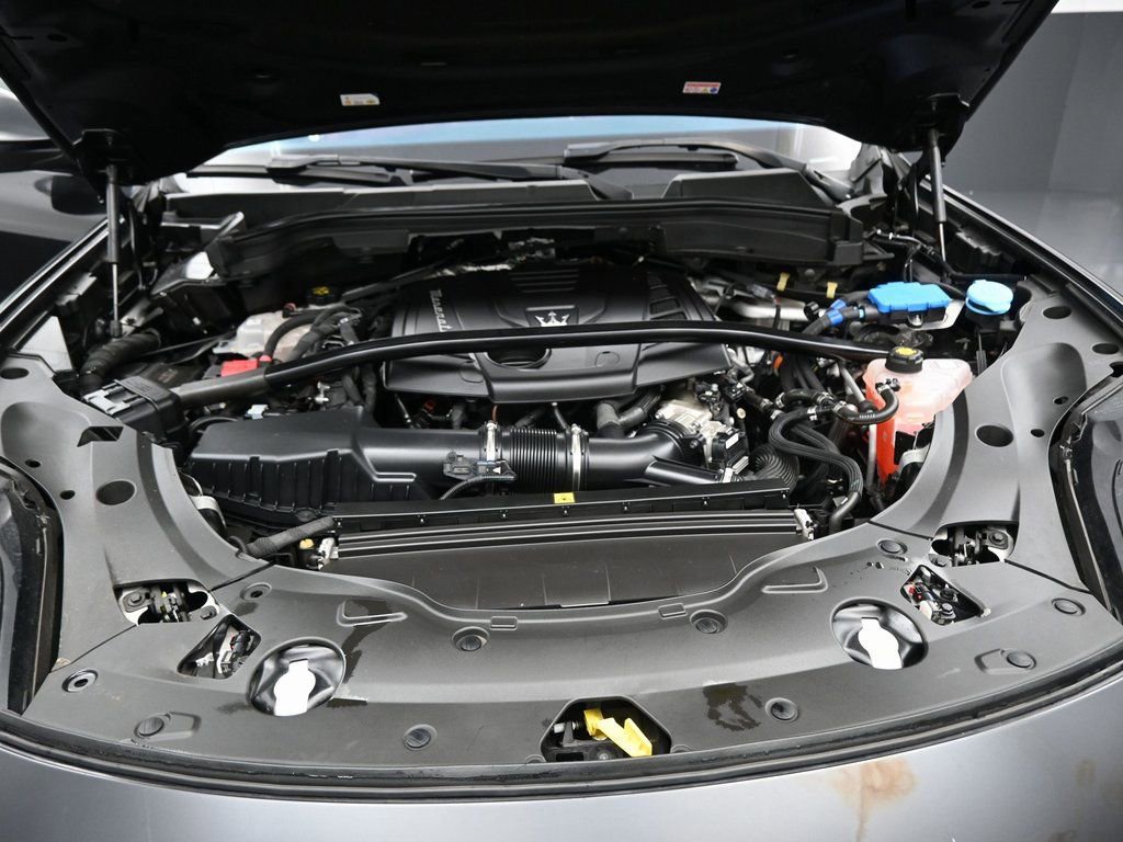 Used 2023 Maserati Grecale Modena image 40