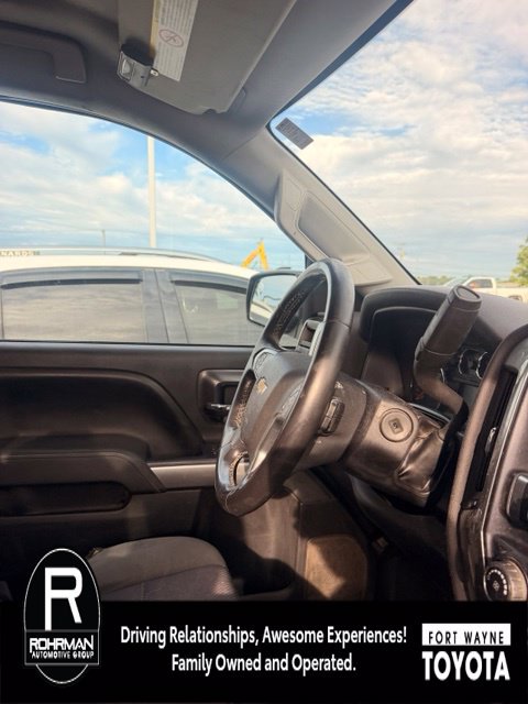 Used 2015 Chevrolet Silverado 2500 LT AWD/4WD image 10