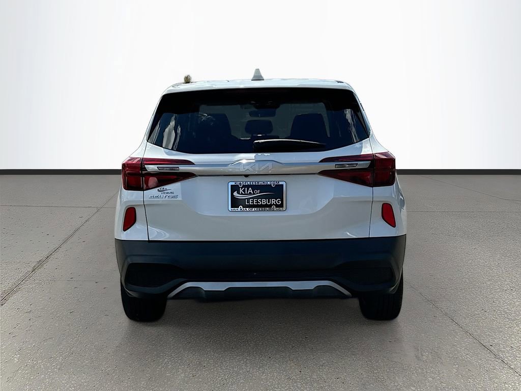 Certified 2023 Kia Seltos LX image 6