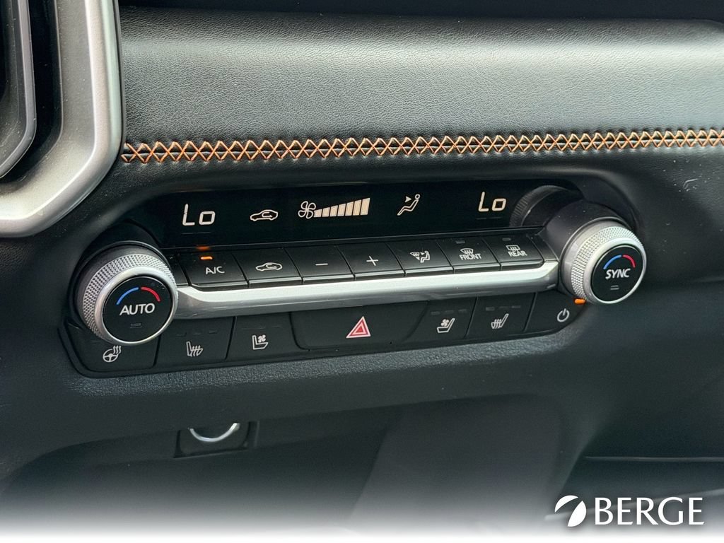 Certified 2025 MAZDA CX-50 AWD 2.5 Turbo w/ Accent Package image 28