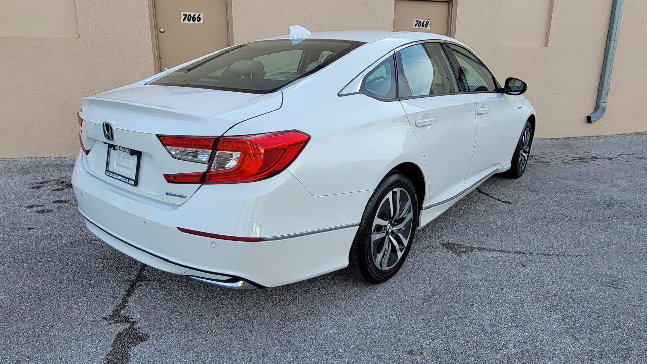 Used 2021 Honda Accord EX-L image 2