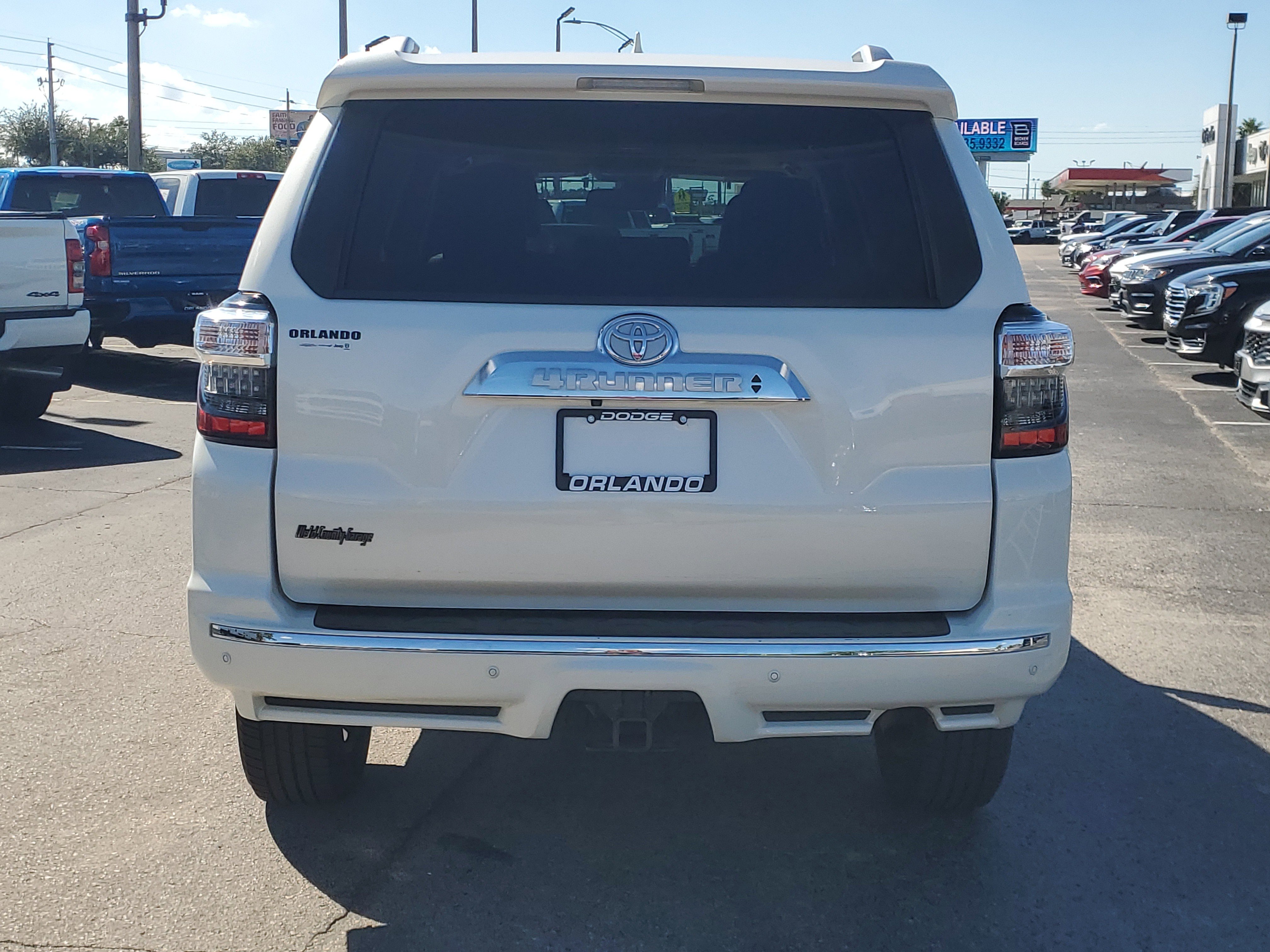 Used 2020 Toyota 4Runner 4WD image 6
