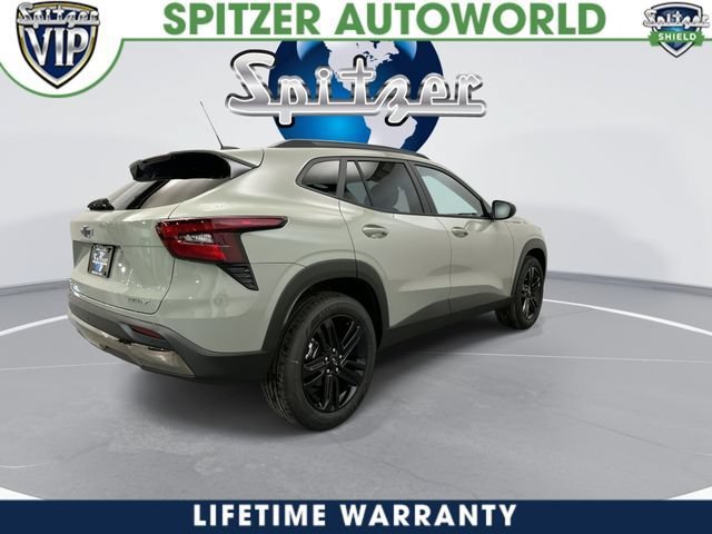 New 2026 Chevrolet Trax ACTIV w/ Sunroof Package FWD image 8