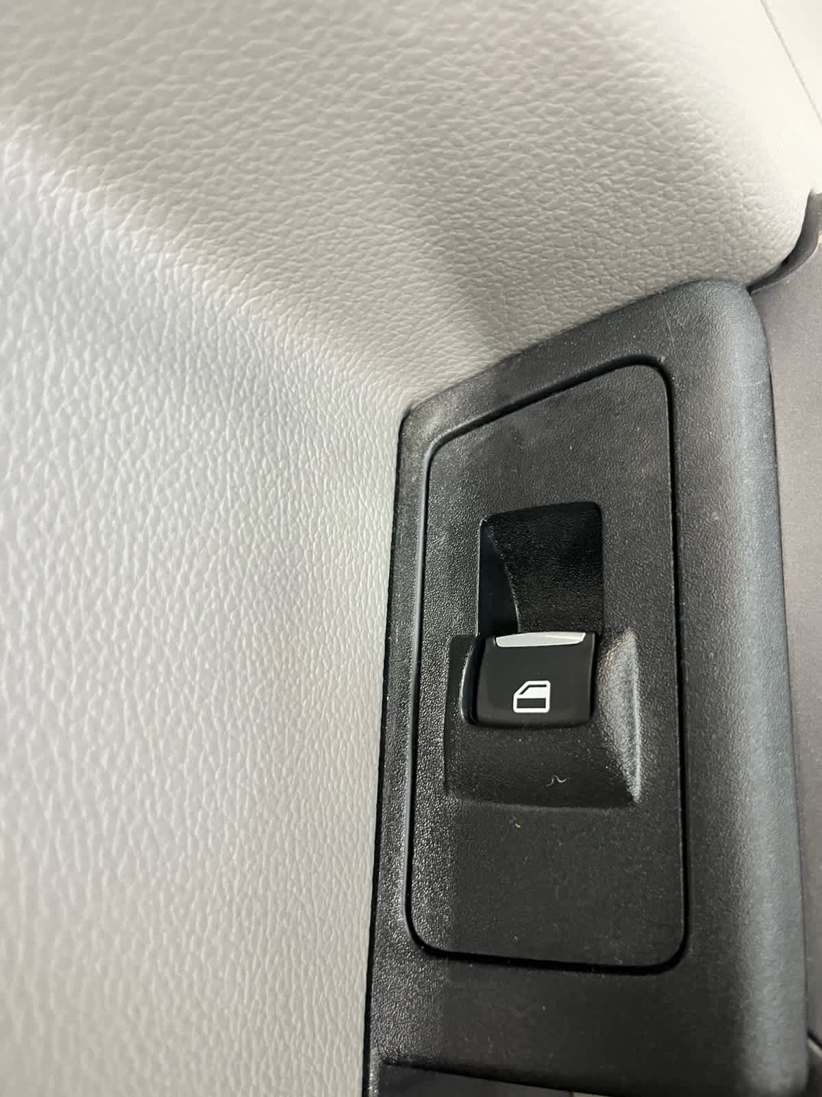 Certified 2019 Ford F250 XLT w/ XLT Value Package AWD/4WD image 32