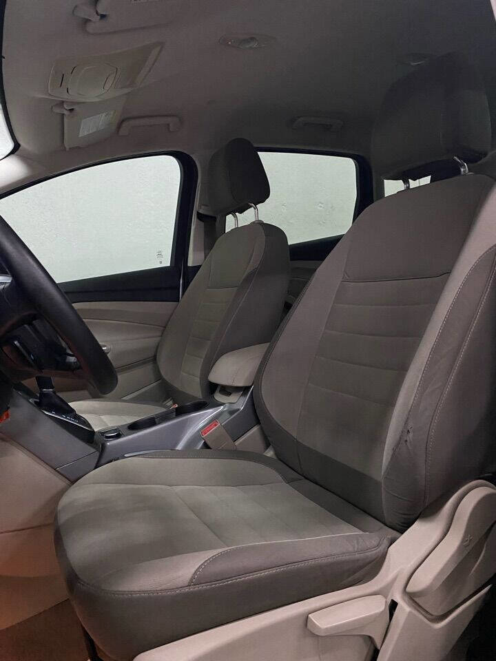 Used 2013 Ford C-MAX SE image 11