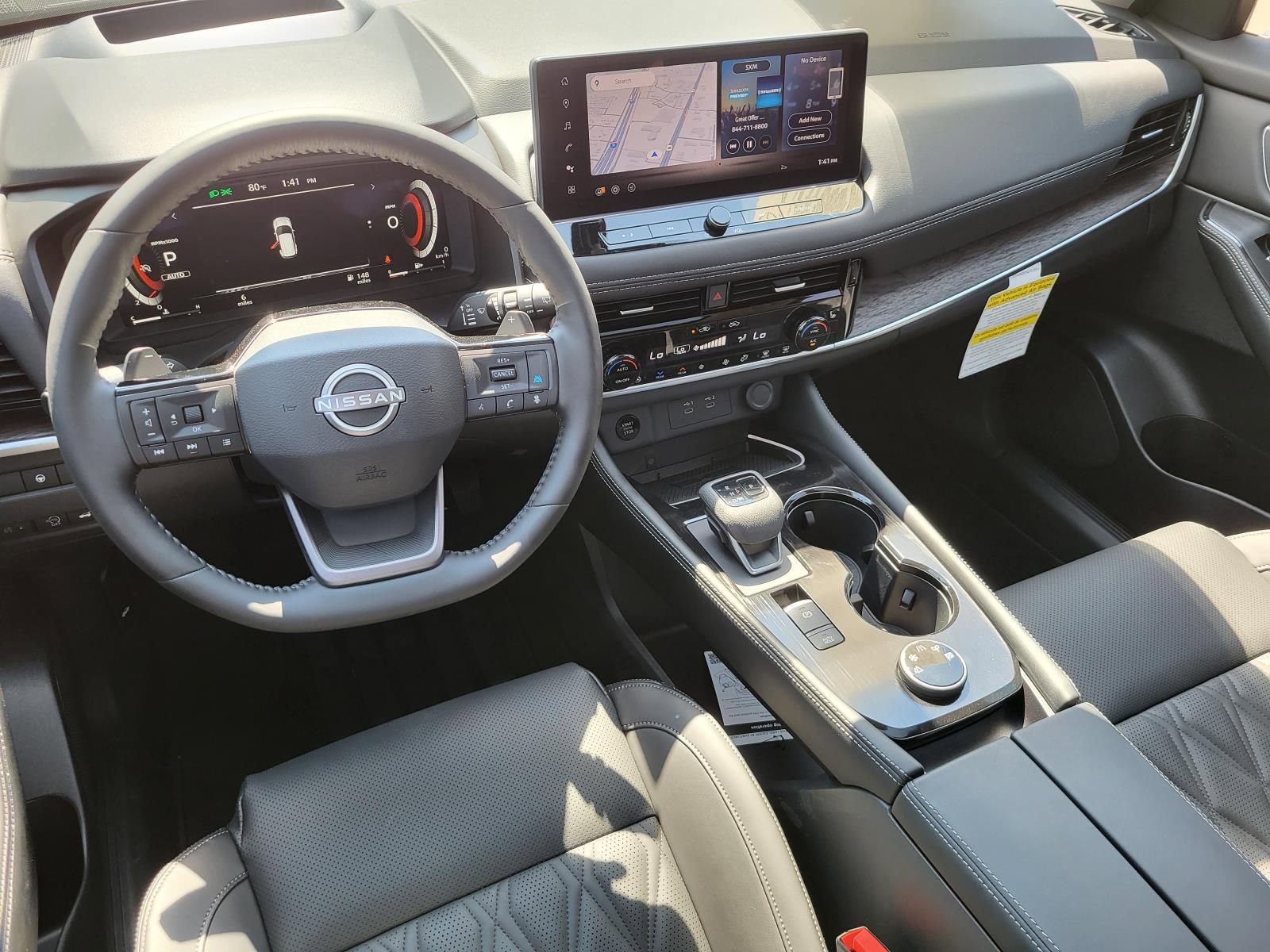 New 2026 Nissan Rogue Platinum image 2