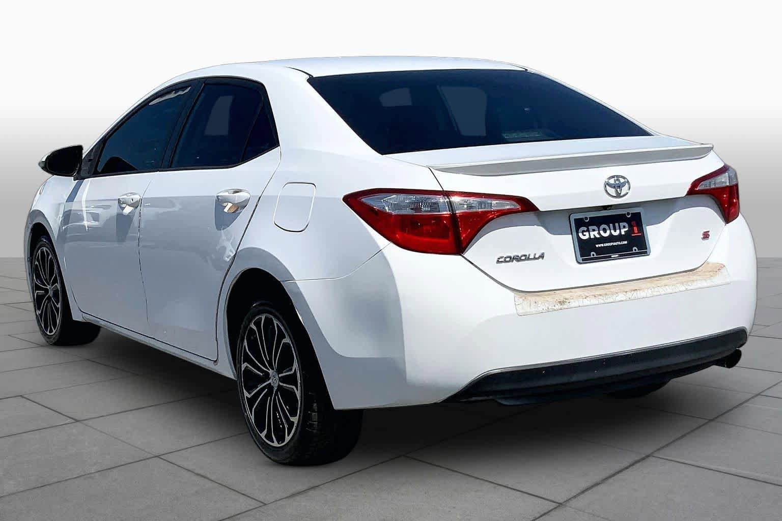 Used 2015 Toyota Corolla S FWD image 12