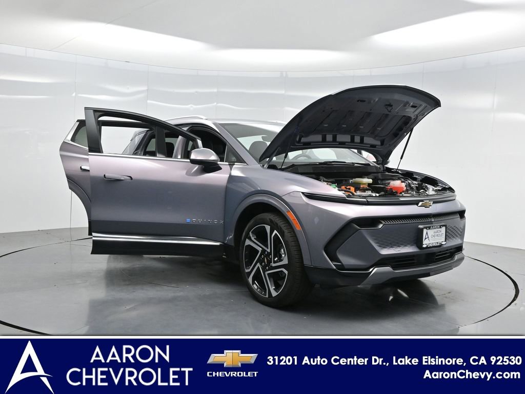 New 2025 Chevrolet Equinox EV LT w/ Convenience Package II image 40