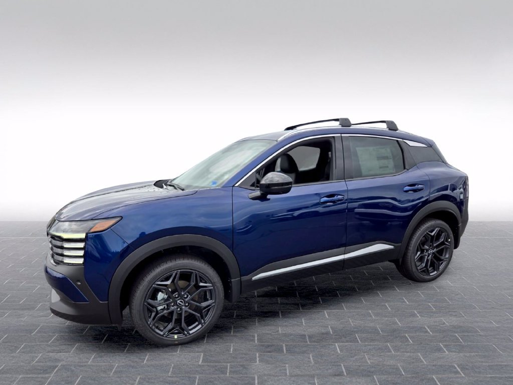 New 2027 Nissan Kicks SR w/ Cold Weather Package FWD image 2
