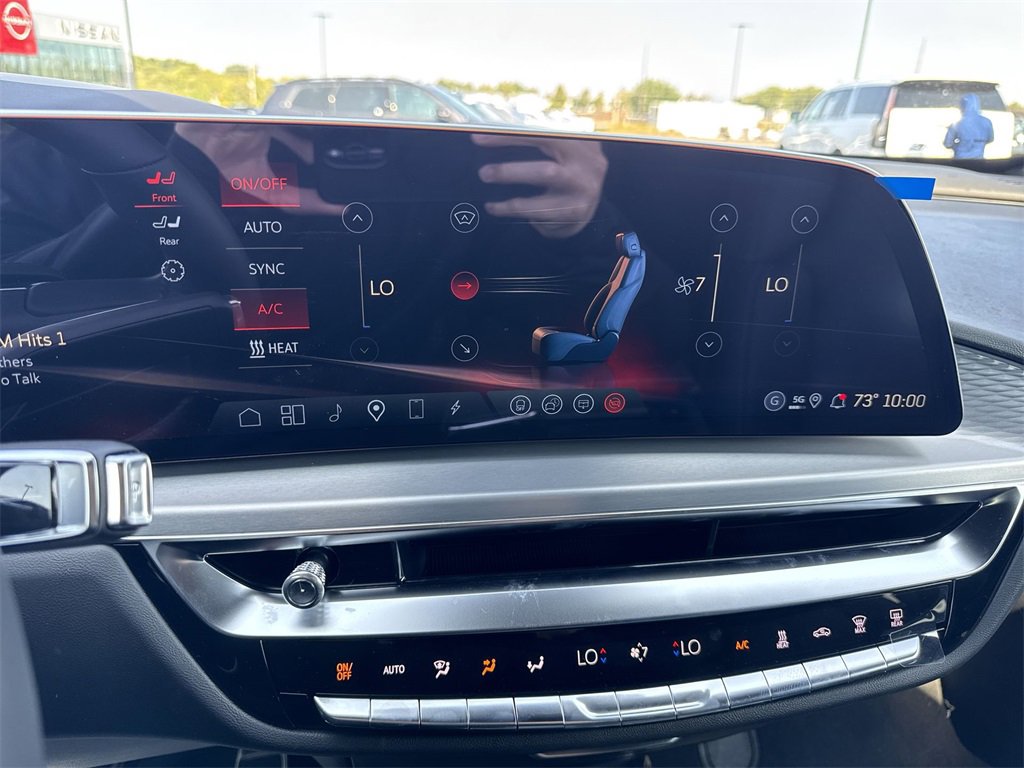 New 2026 Cadillac Lyriq V image 19