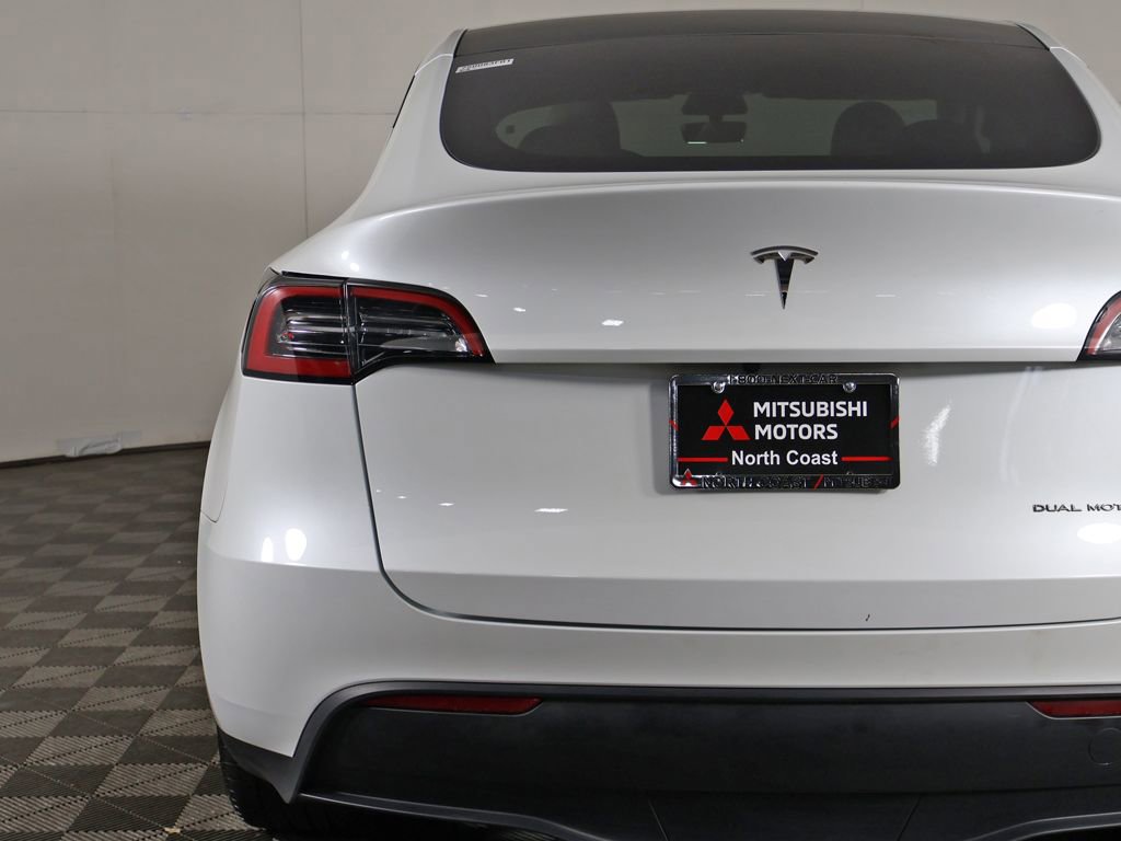 Used 2023 Tesla Model Y Long Range AWD/4WD image 15