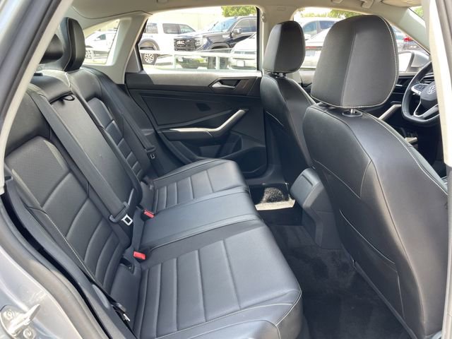 Used 2024 Volkswagen Jetta SE FWD image 27