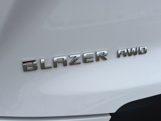 Used 2025 Chevrolet Blazer LT image 21