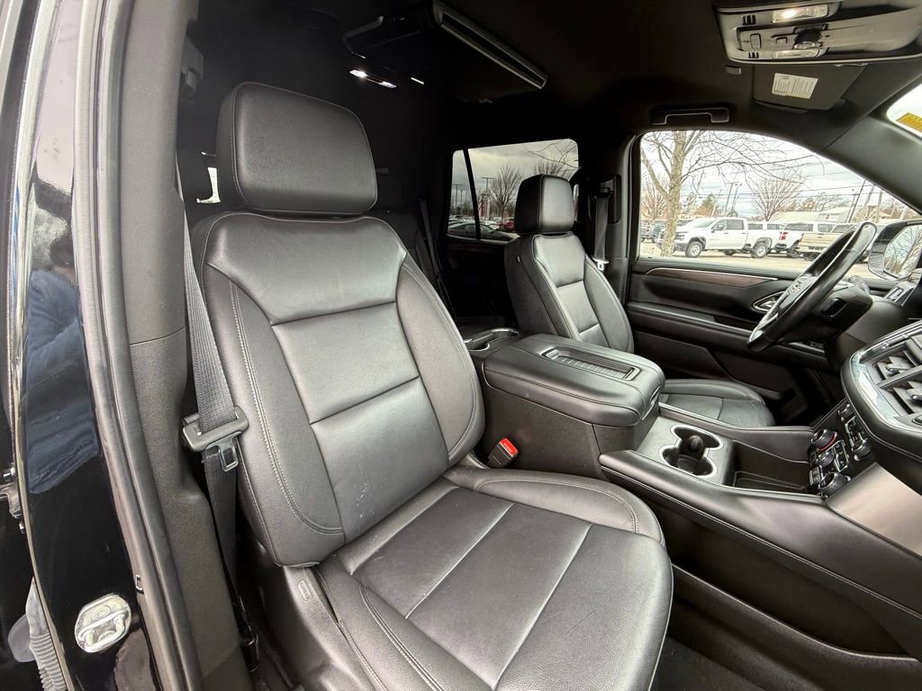 Used 2022 Chevrolet Tahoe LT w/ Luxury Package image 30