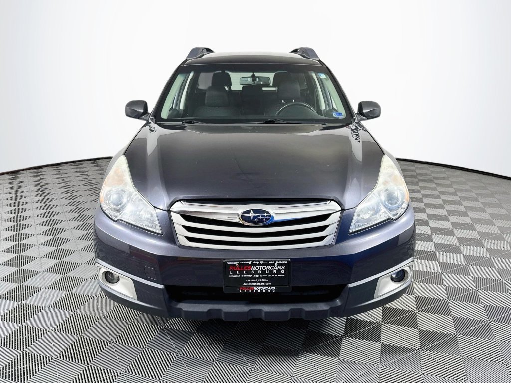 Used 2012 Subaru Outback 2.5i Premium w/ All-Weather Pkg AWD/4WD image 2