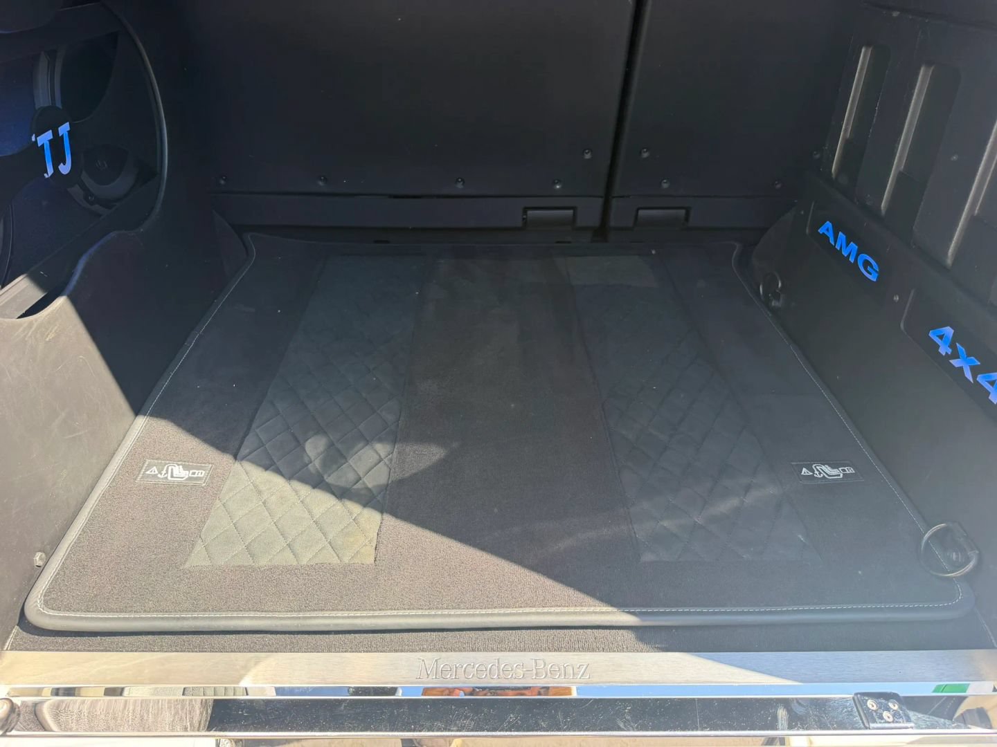 Used 2017 Mercedes-Benz G 550 Squared image 42