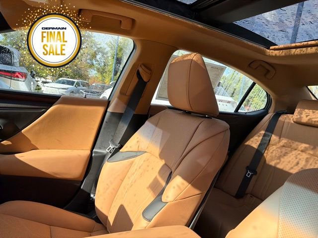 New 2025 Lexus ES 350 Luxury image 18