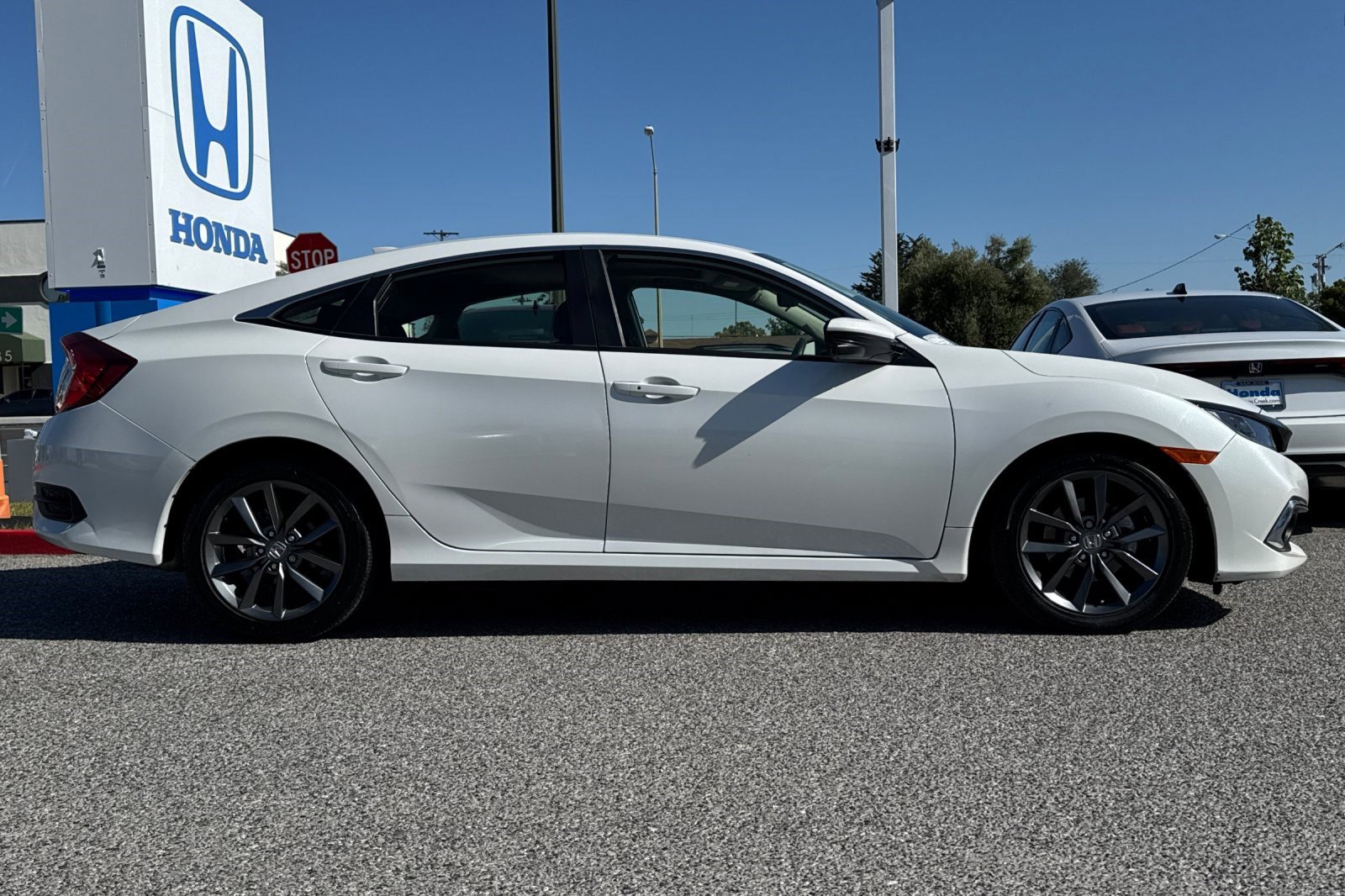 Used 2019 Honda Civic EX image 7