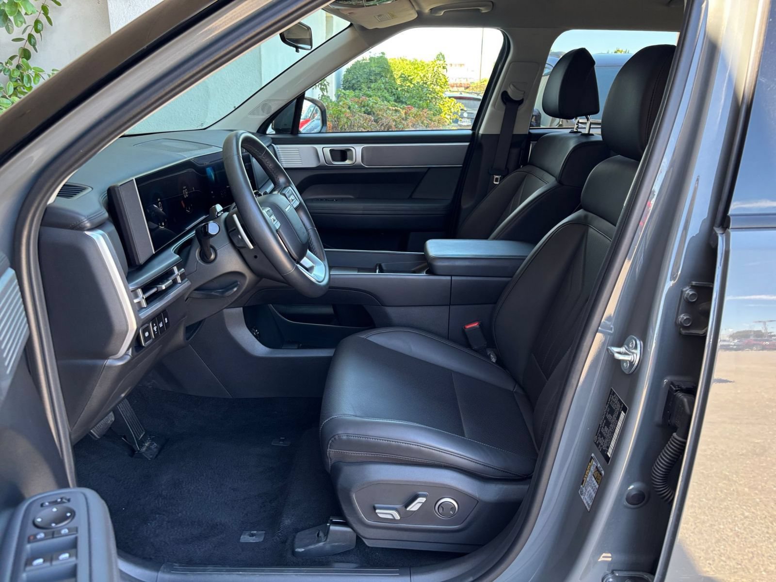Used 2026 Hyundai Santa Fe SEL FWD image 29