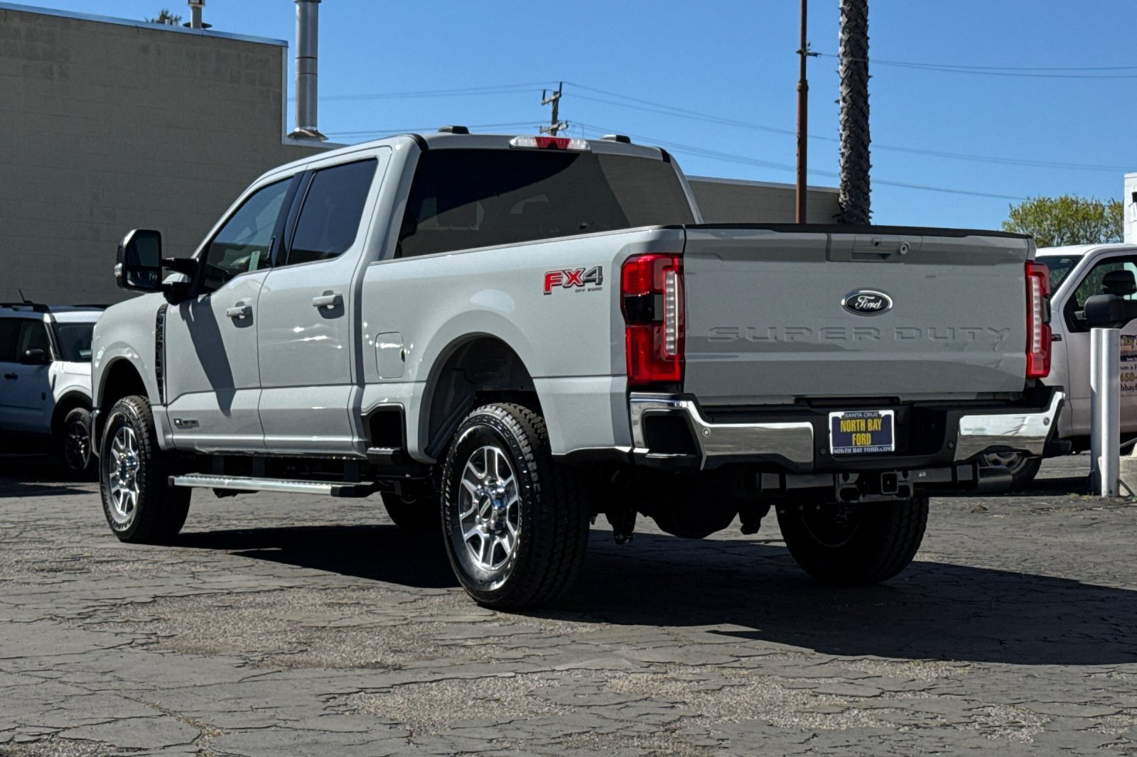 New 2026 Ford F250 Lariat w/ FX4 Off-Road Package AWD/4WD image 6