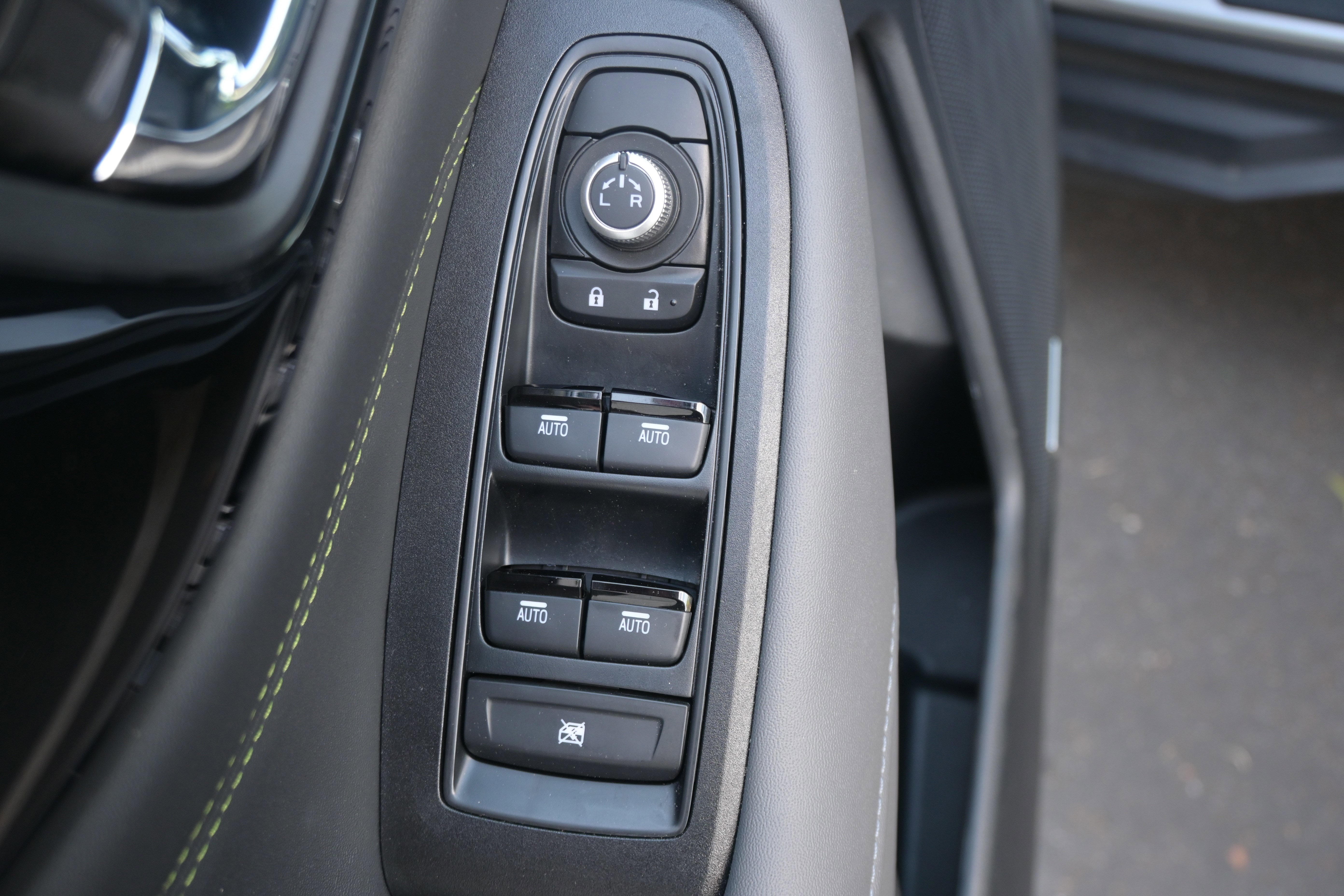 Used 2025 Subaru Outback Onyx Edition image 15