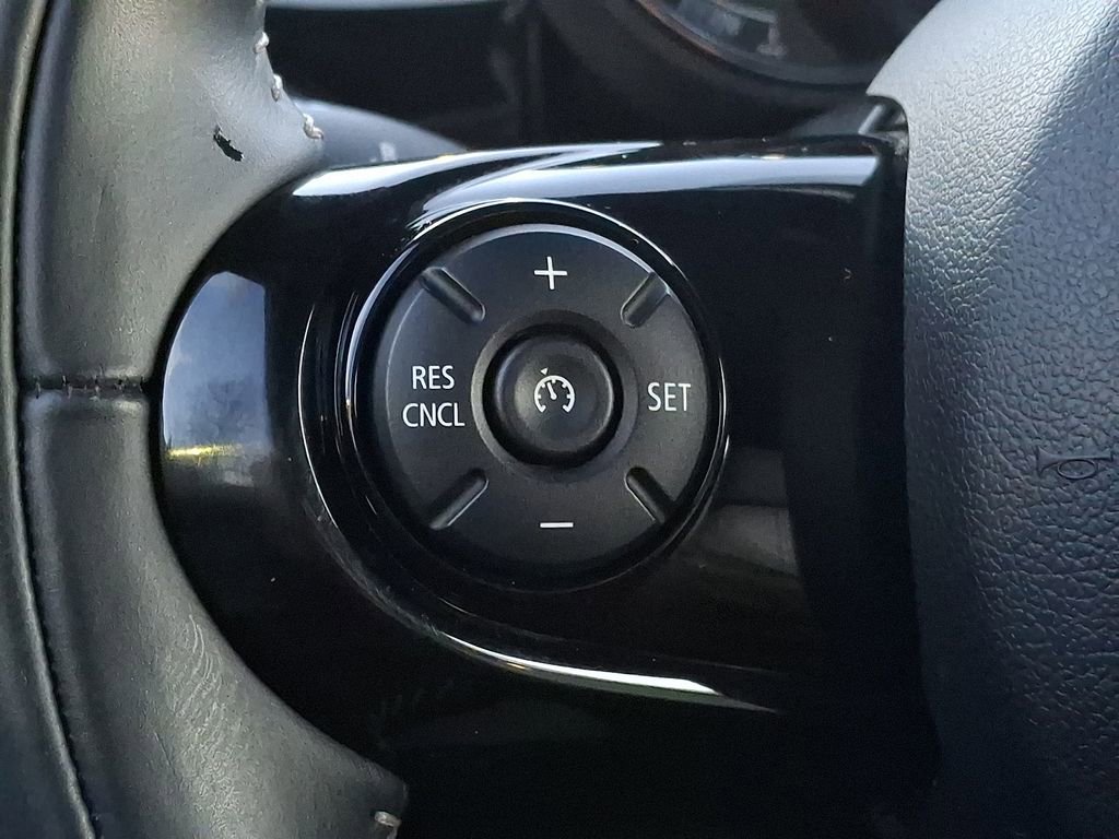 Used 2017 MINI Cooper S image 15