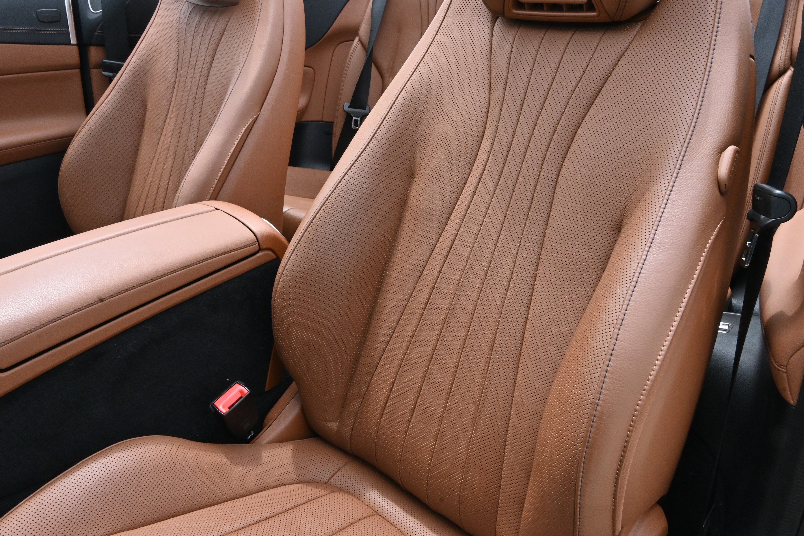 Used 2023 Mercedes-Benz E 450 Cabriolet image 12
